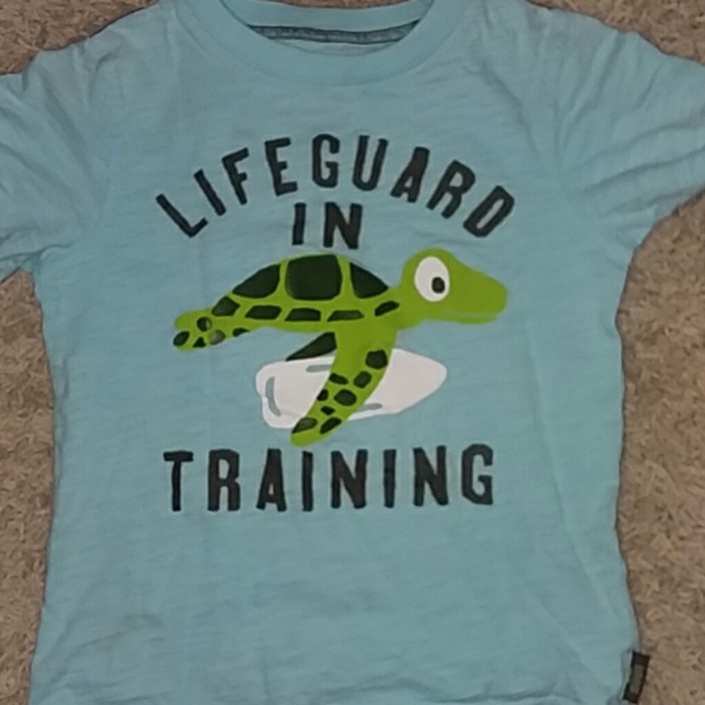 Tee